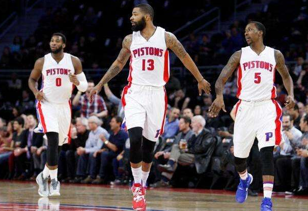 当牌堆中高 当牌堆中高