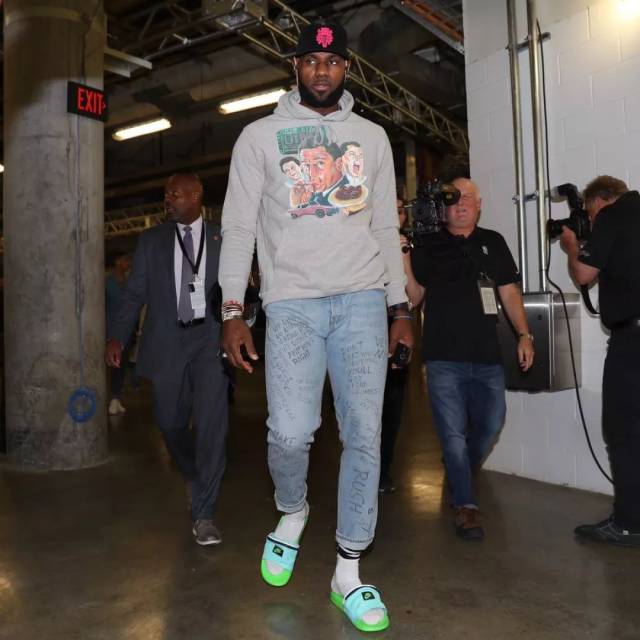 线索
